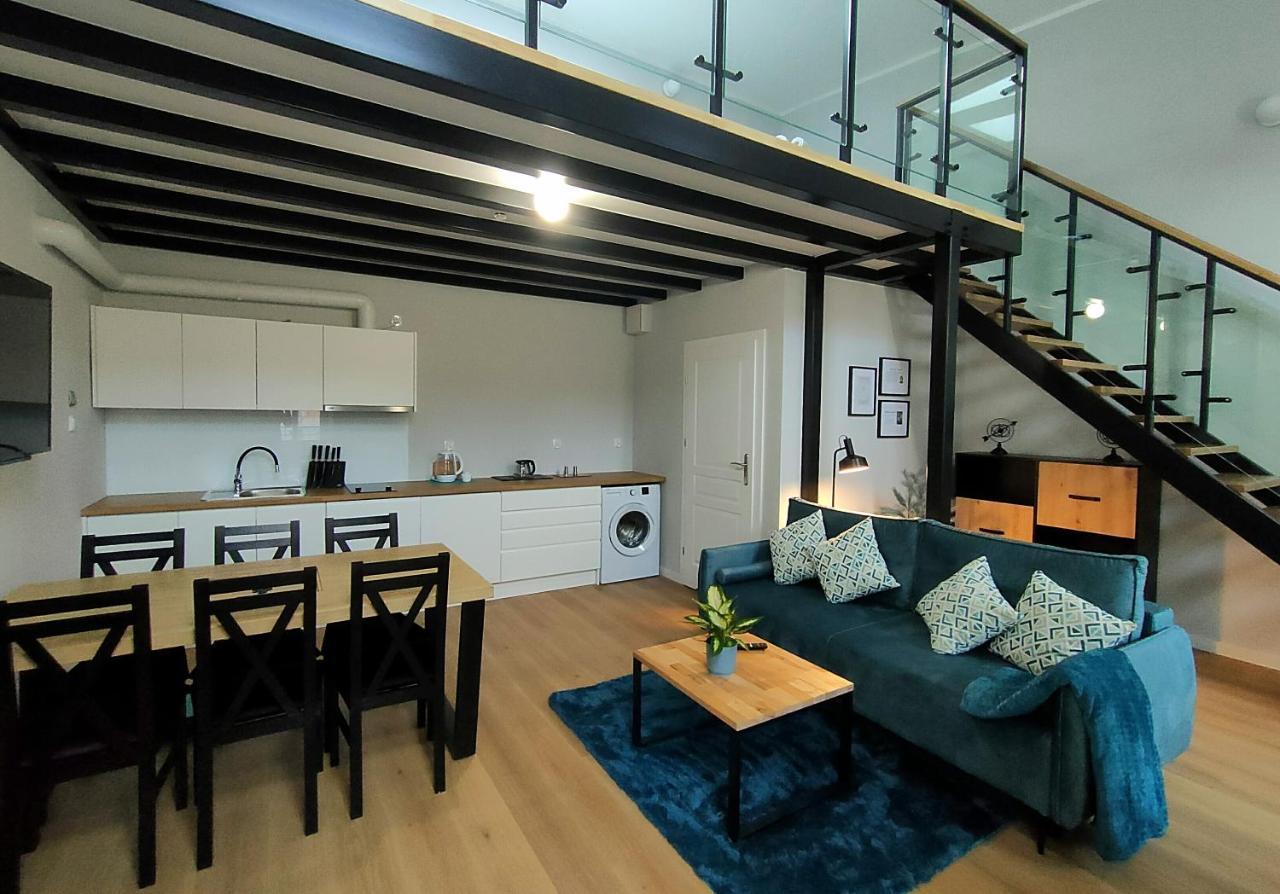 Hugo Vip Apartments Krakow Luaran gambar