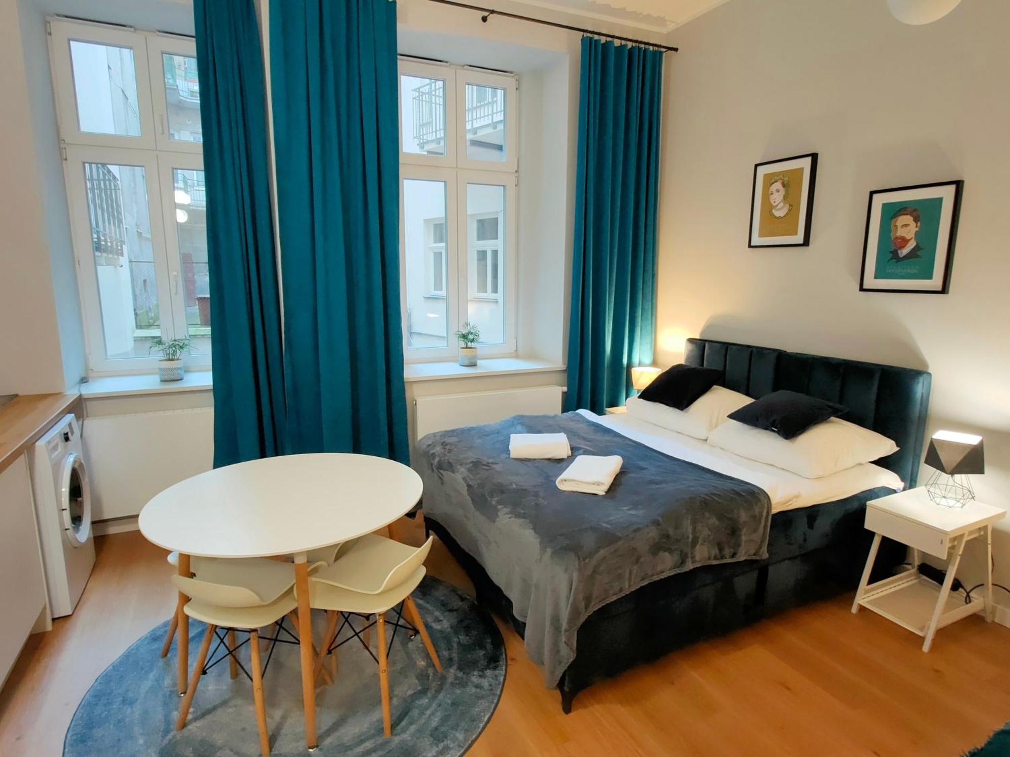 Hugo Vip Apartments Krakow Luaran gambar